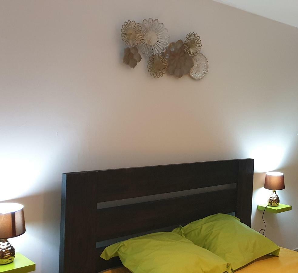 T2 Agreable Sur Sainte Marie Apartment Exterior photo
